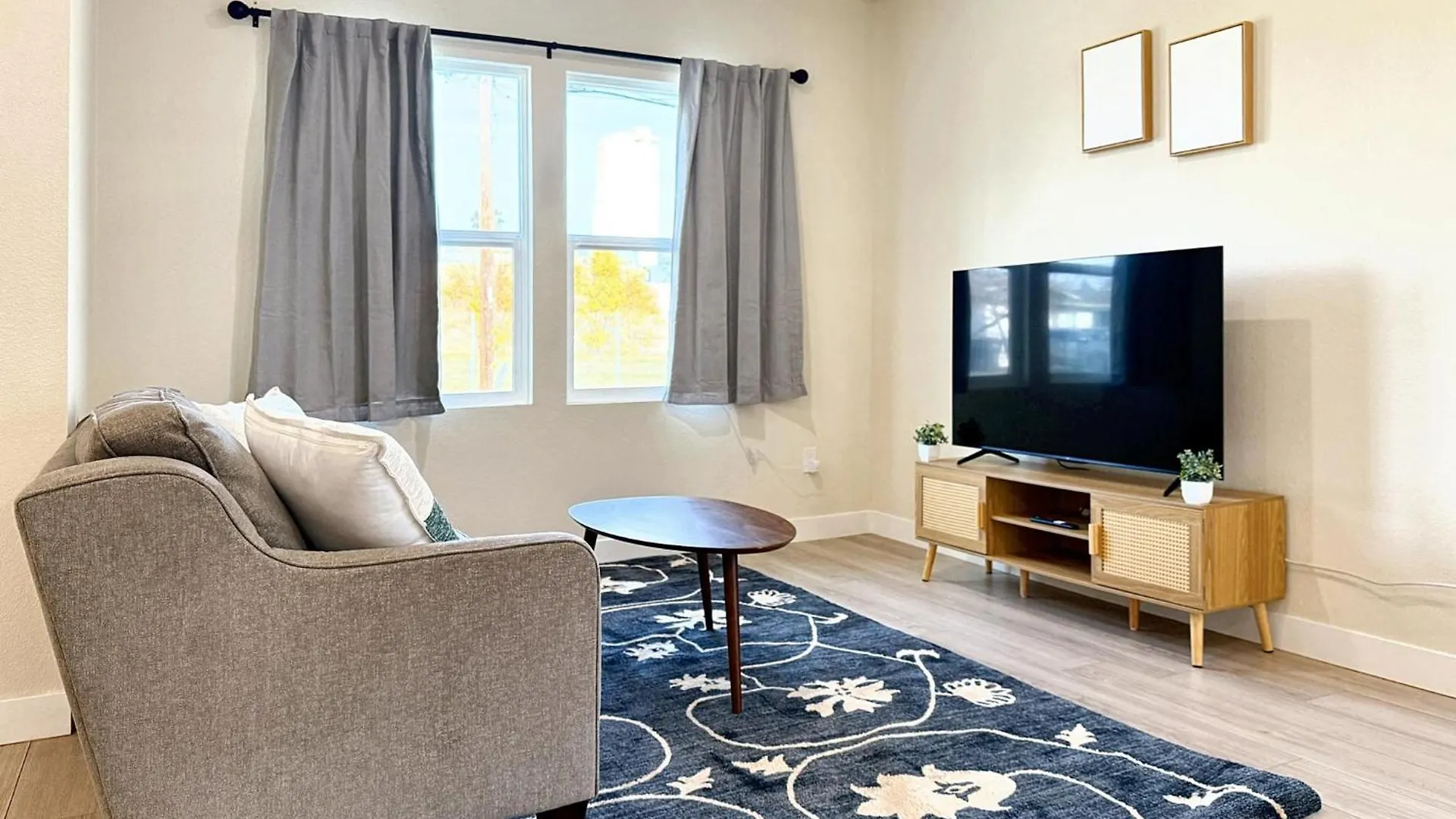 5 Min Walk To Ucd Med Ctr - Stylish New Build Home 薩克拉門托 公寓